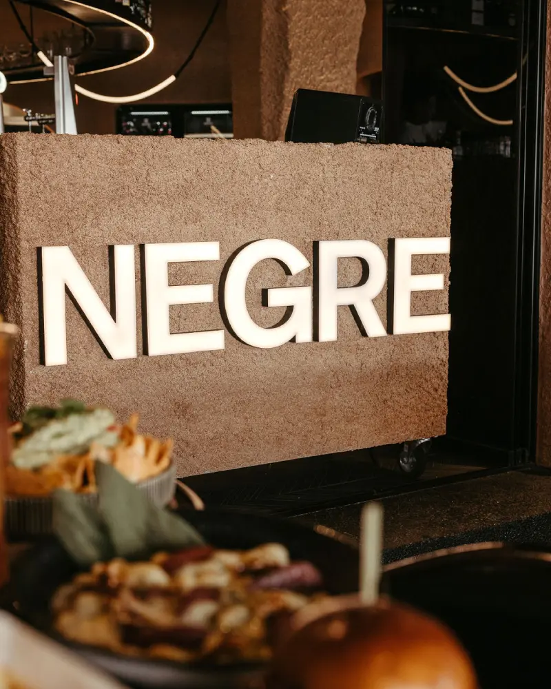 Negre Restaurant